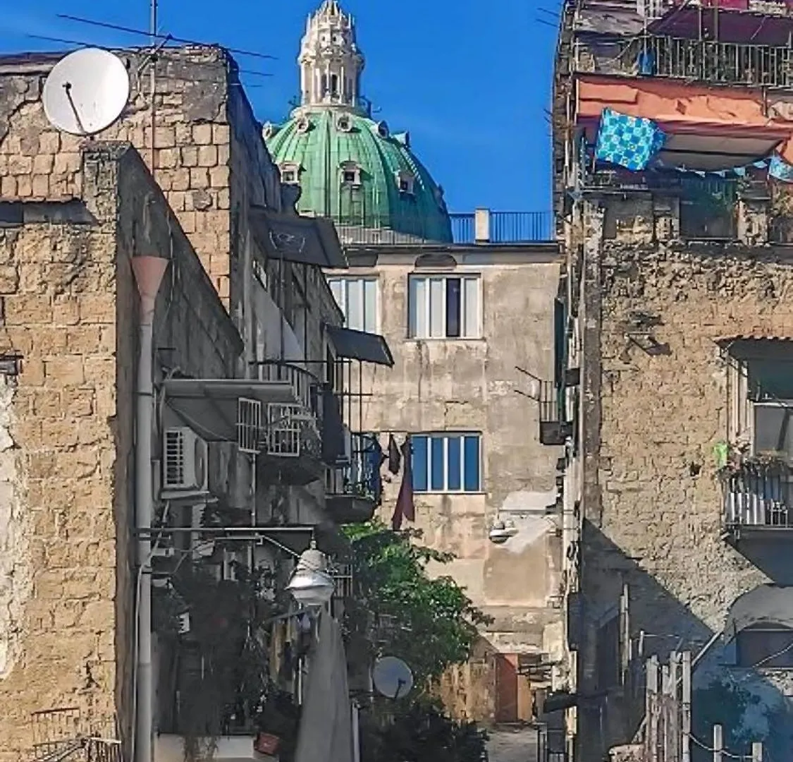 Tra I Giardini Della Scalinata Di San Gennaro Apartment Naples Italy